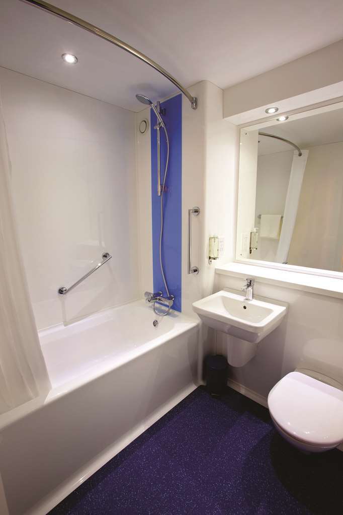 Ibis Budget London Heathrow Central Cranford Habitación foto